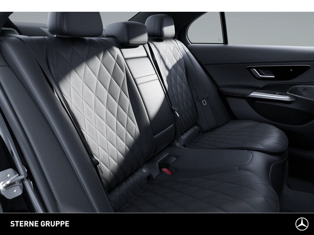 Mercedes-Benz E-Klasse – Bild 7