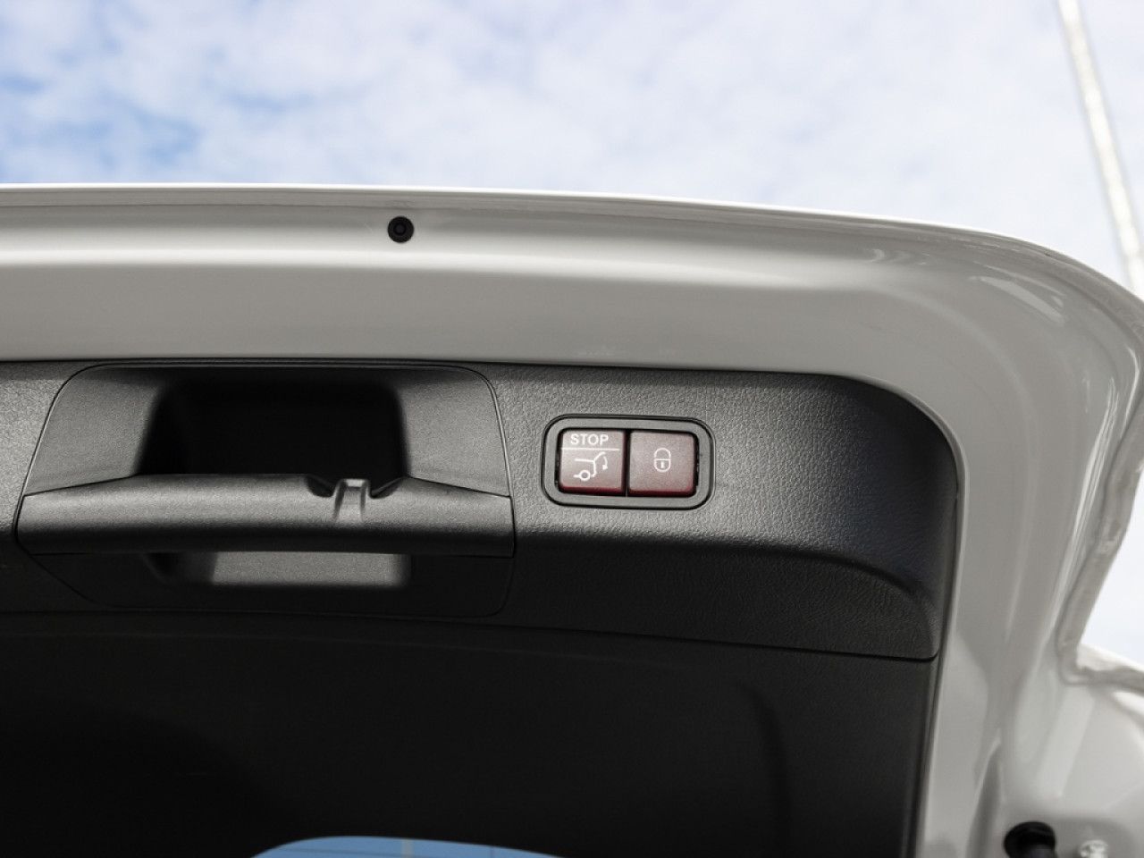 Mercedes-Benz EQB – Bild 8