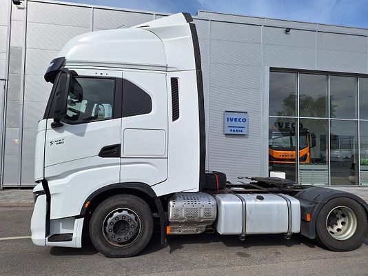 Immagine del veicolo 4 / 24