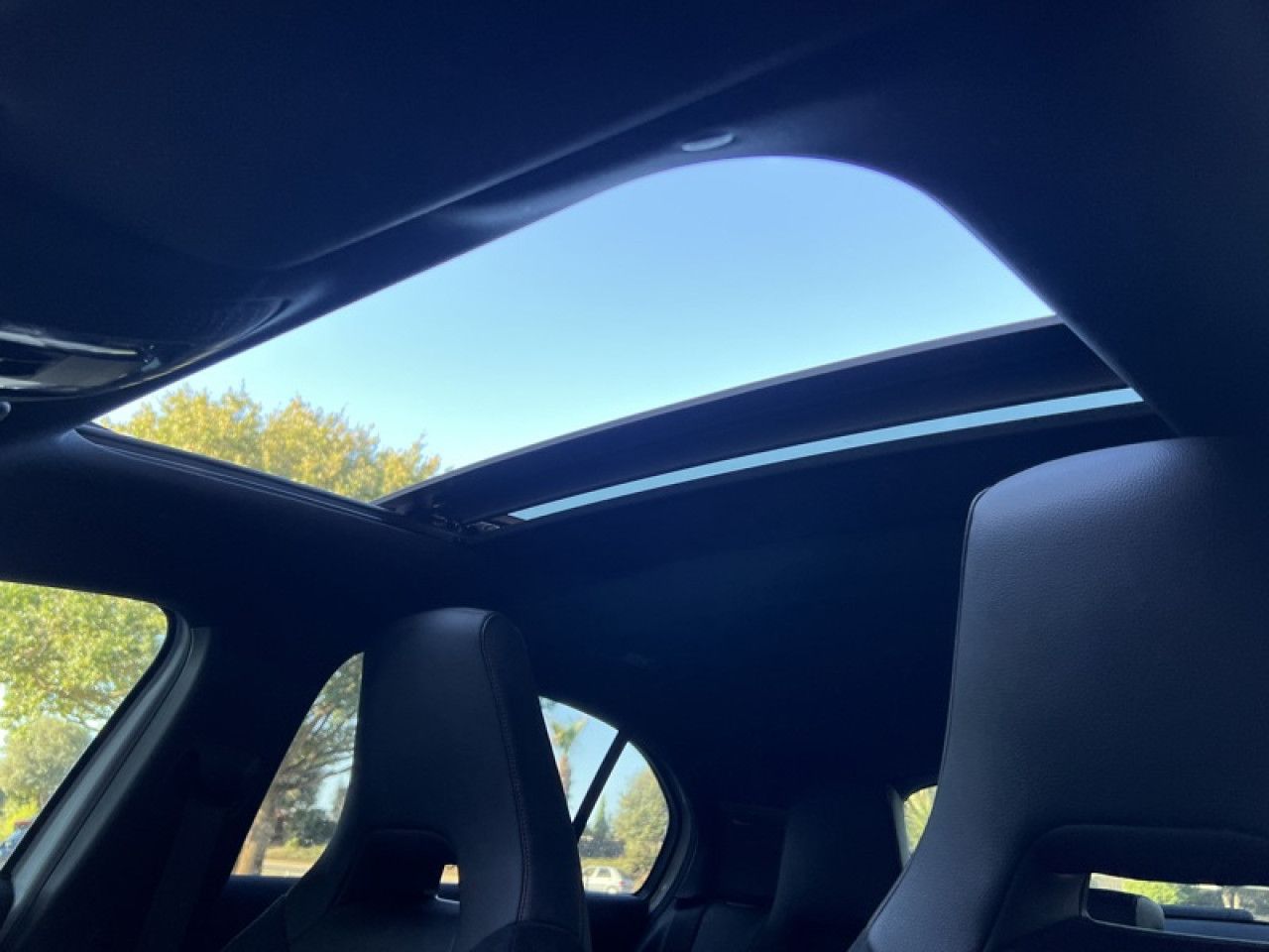 Photo du véhicule 10 / 18