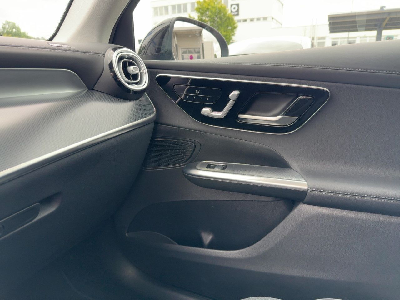 Mercedes-Benz GLC – Bild 15