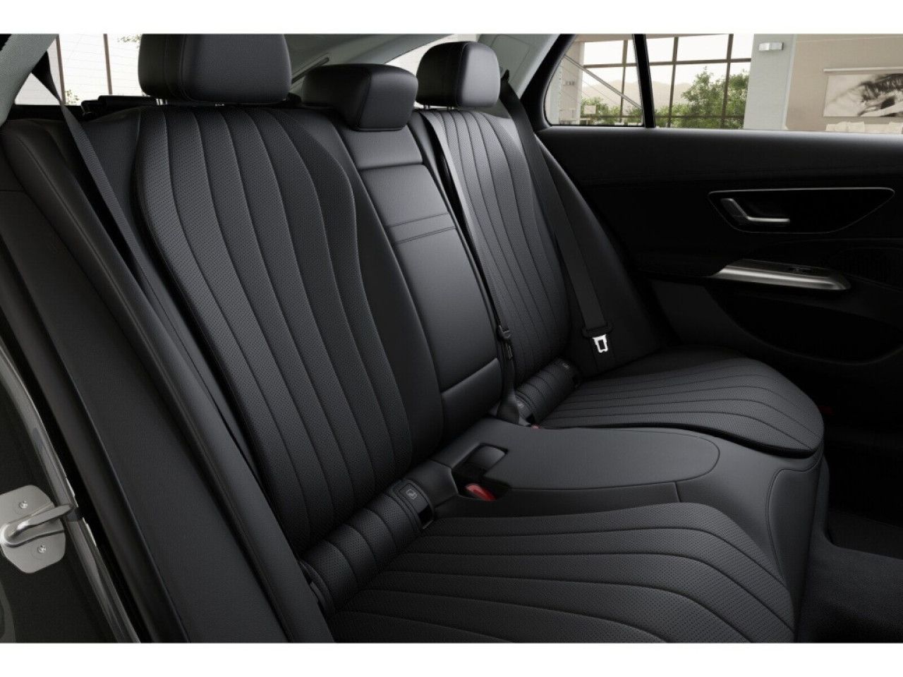 Mercedes-Benz E-Klasse – Bild 9