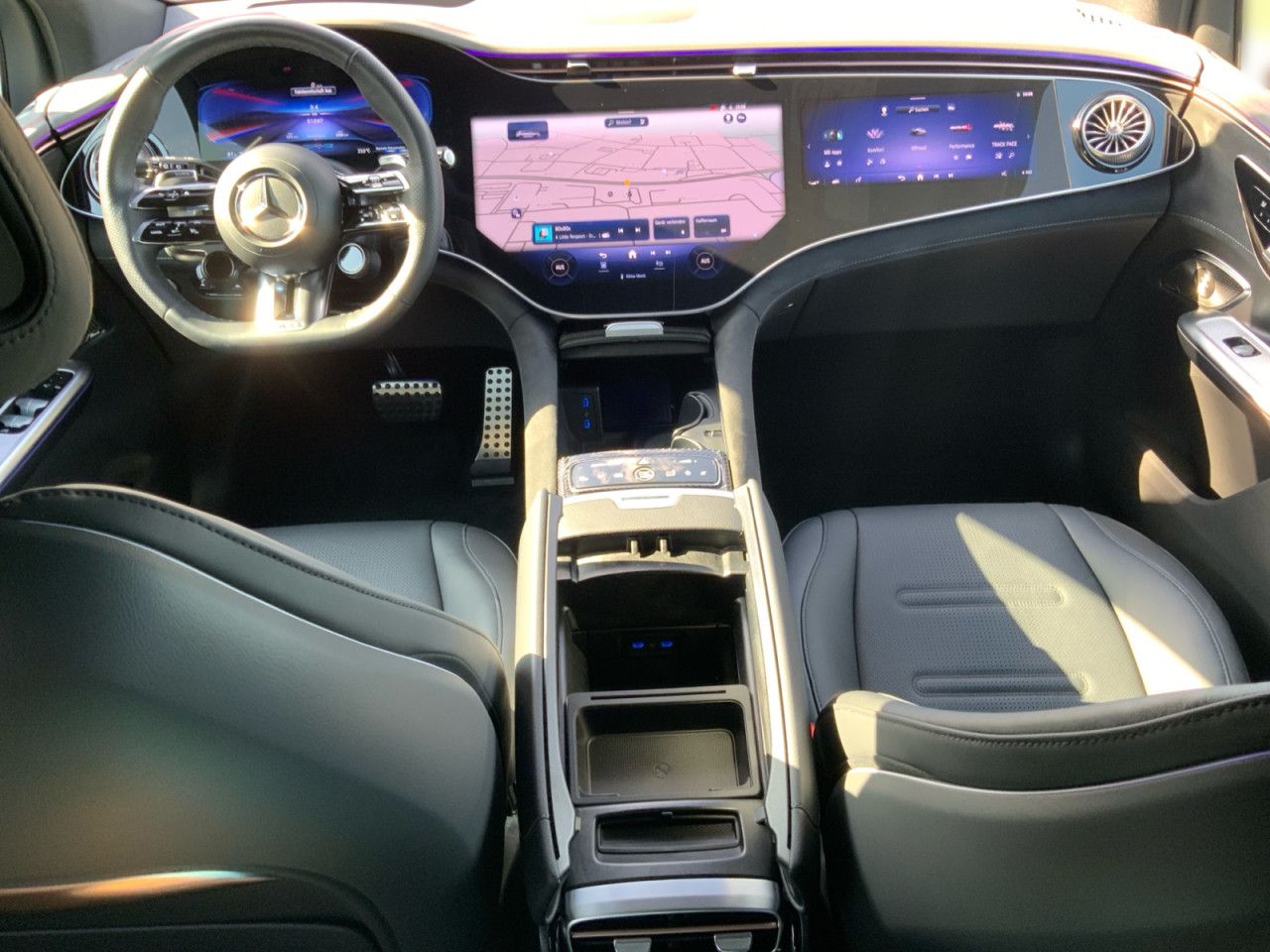 Mercedes-Benz EQE SUV – Bild 25