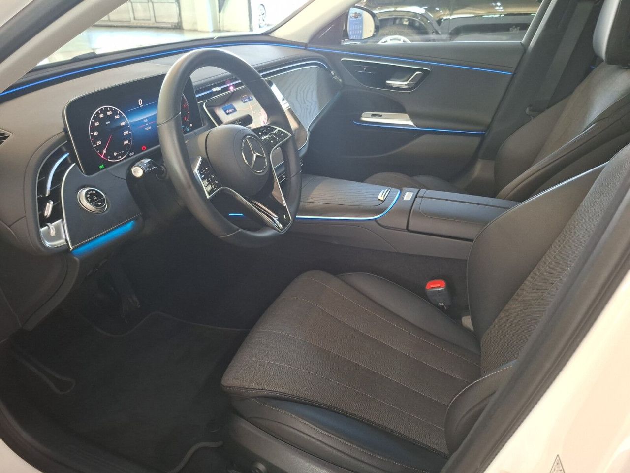 Mercedes-Benz E-Klasse – Bild 10