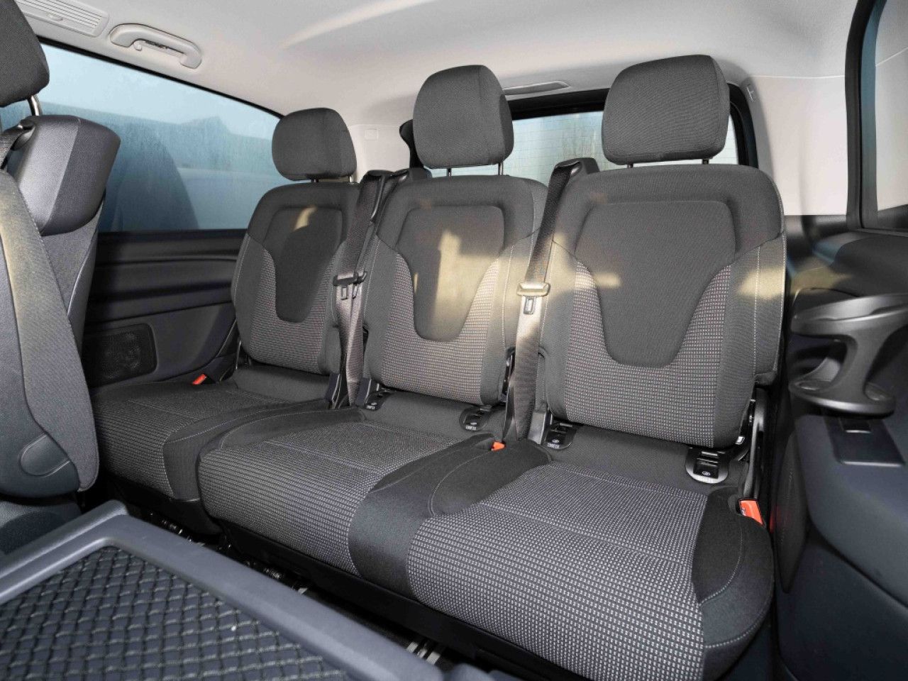 Mercedes-Benz V-Klasse – Bild 13