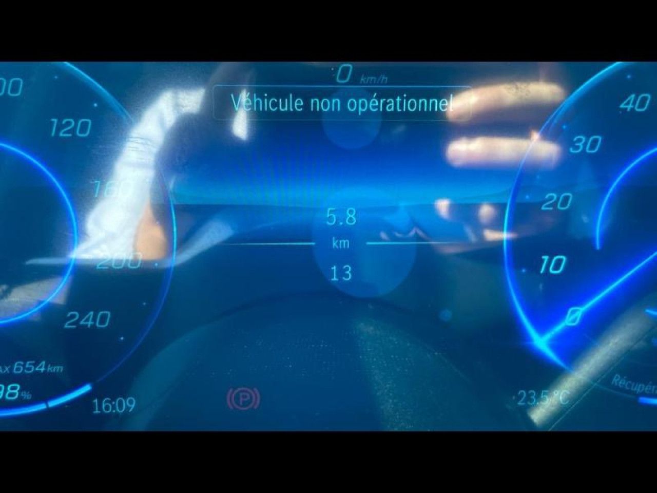 Photo du v&eacute;hicule 9 / 17