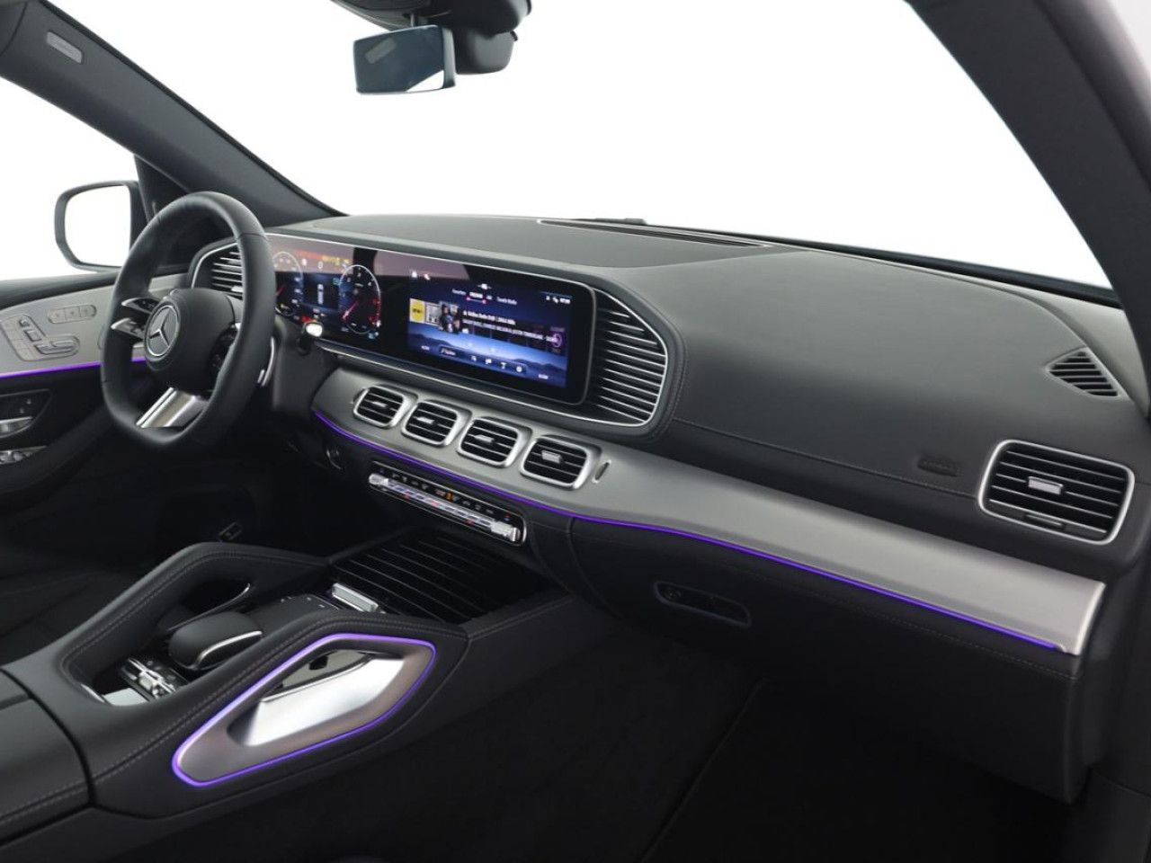 Mercedes-Benz GLS – Bild 12