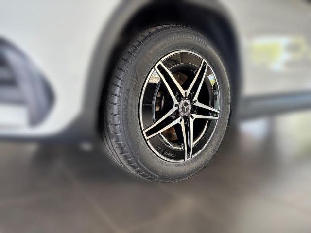 Mercedes-Benz EQA 300