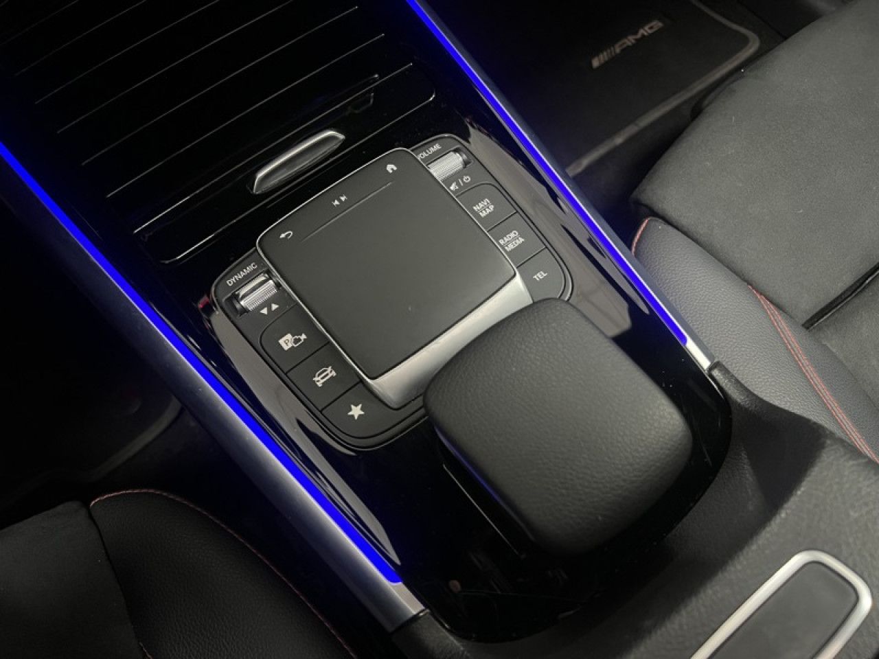 Photo du v&eacute;hicule 18 / 18