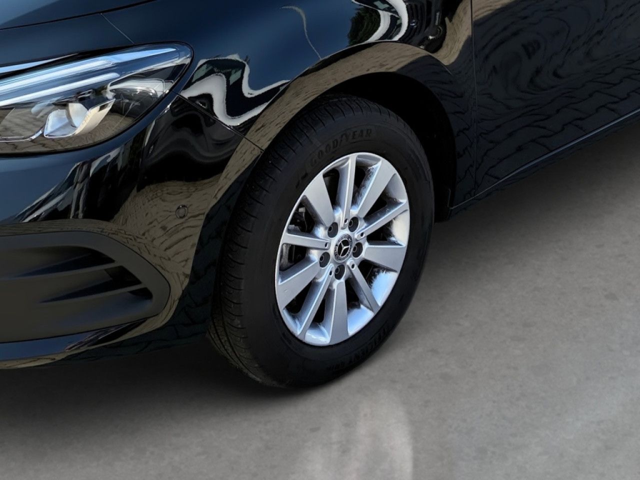 Mercedes-Benz EQT – Bild 15