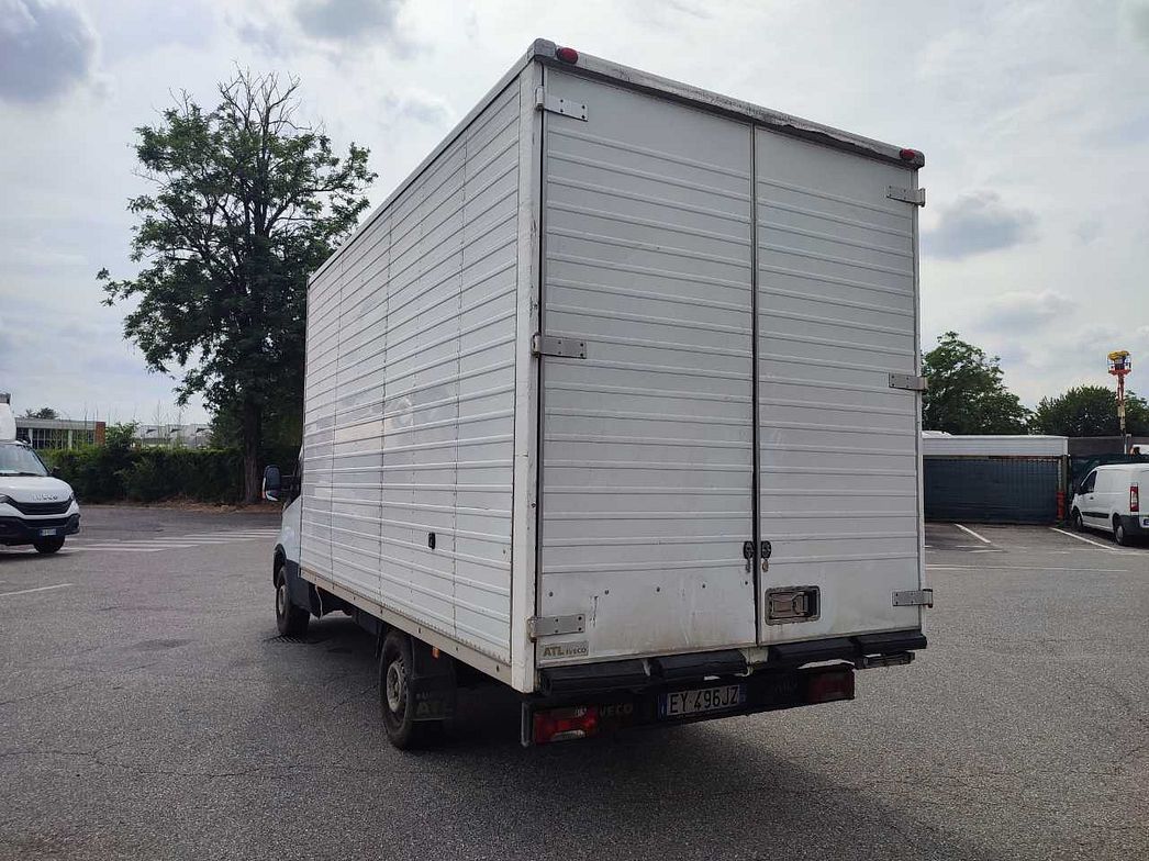 IVECO | DAILY 35S15 BOX