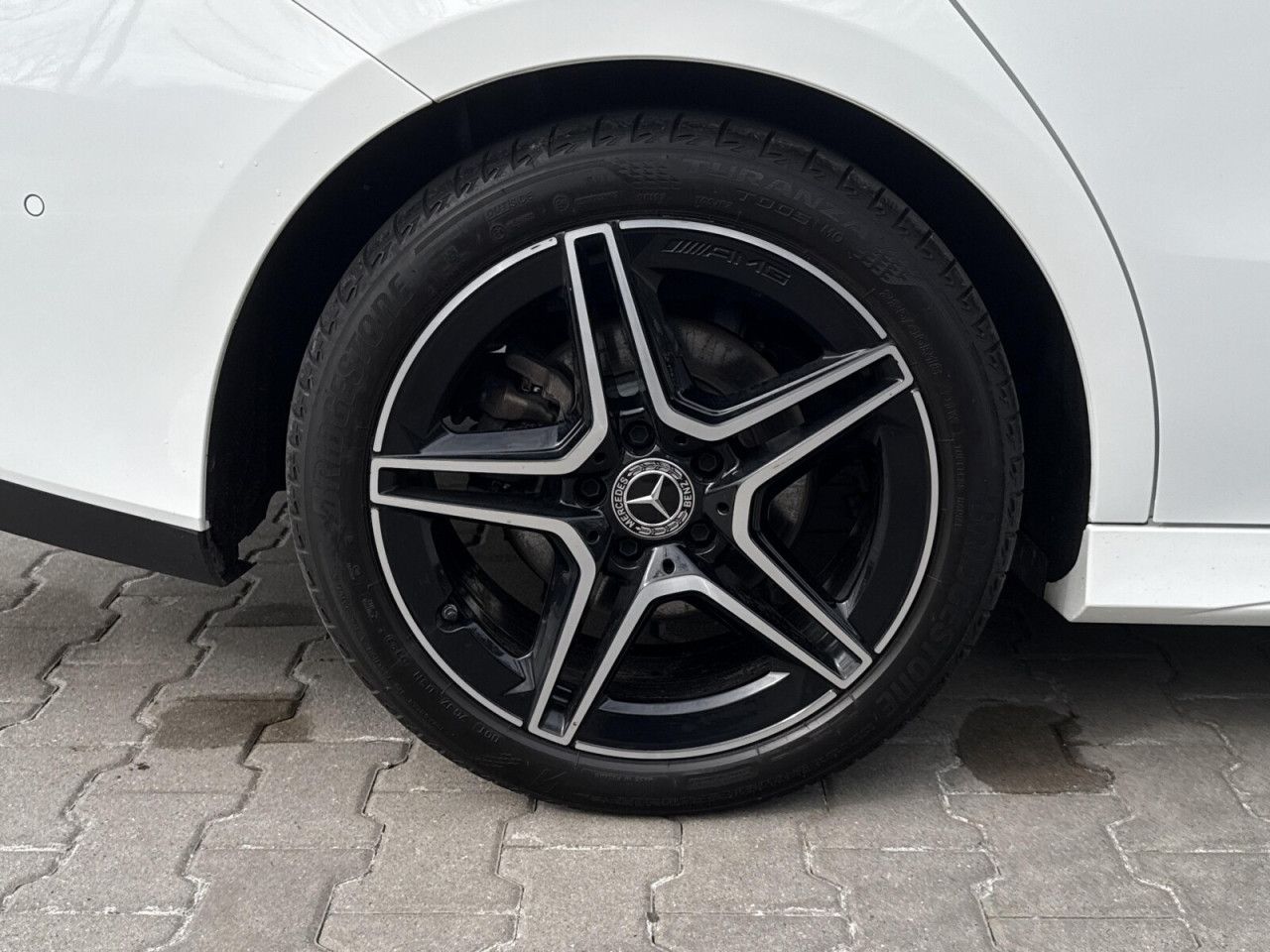 Zdjęcie pojazdu 4 / 22