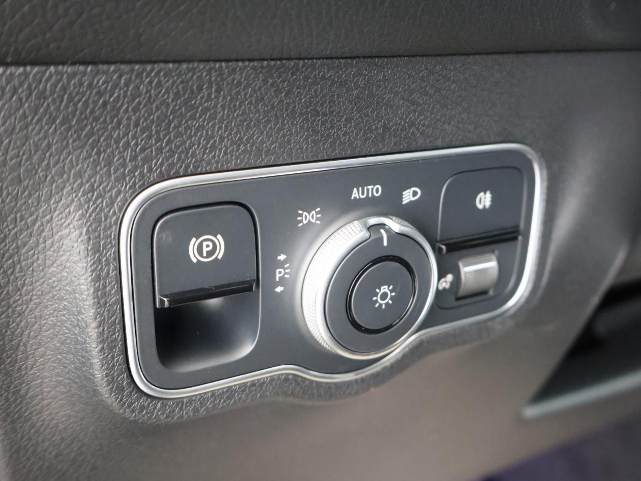 Mercedes-Benz GLB – Bild 24