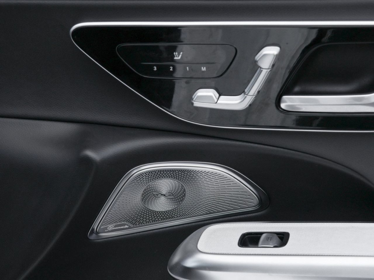 Mercedes-Benz E-Klasse – Bild 7