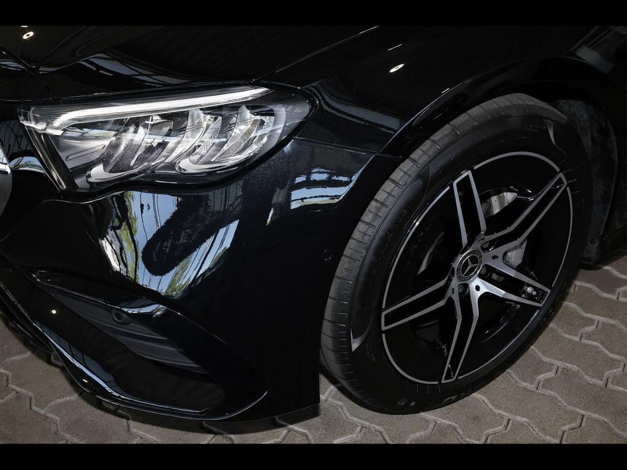 Mercedes-Benz E-Klasse – Bild 3