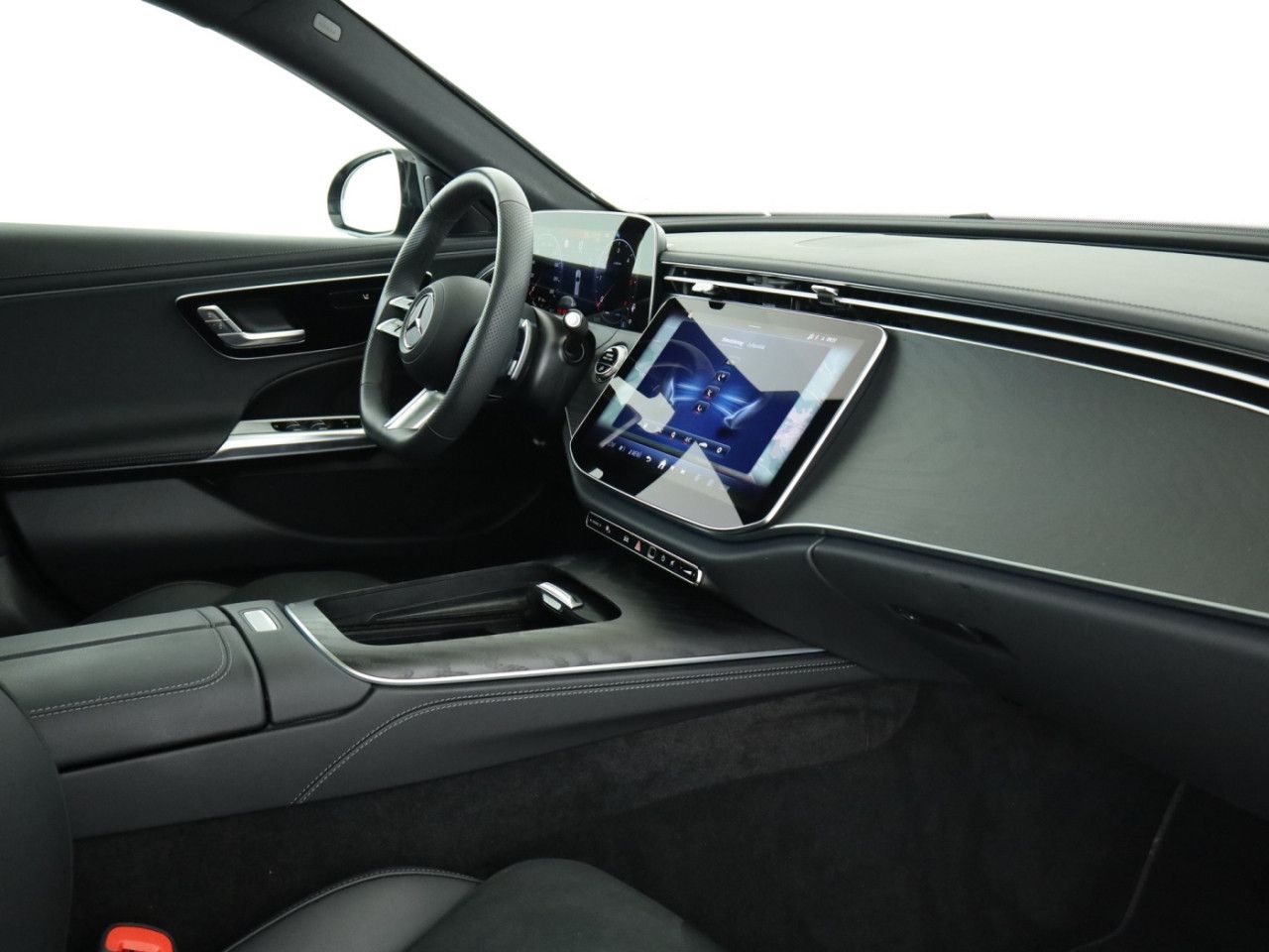 Mercedes-Benz E-Klasse – Bild 17