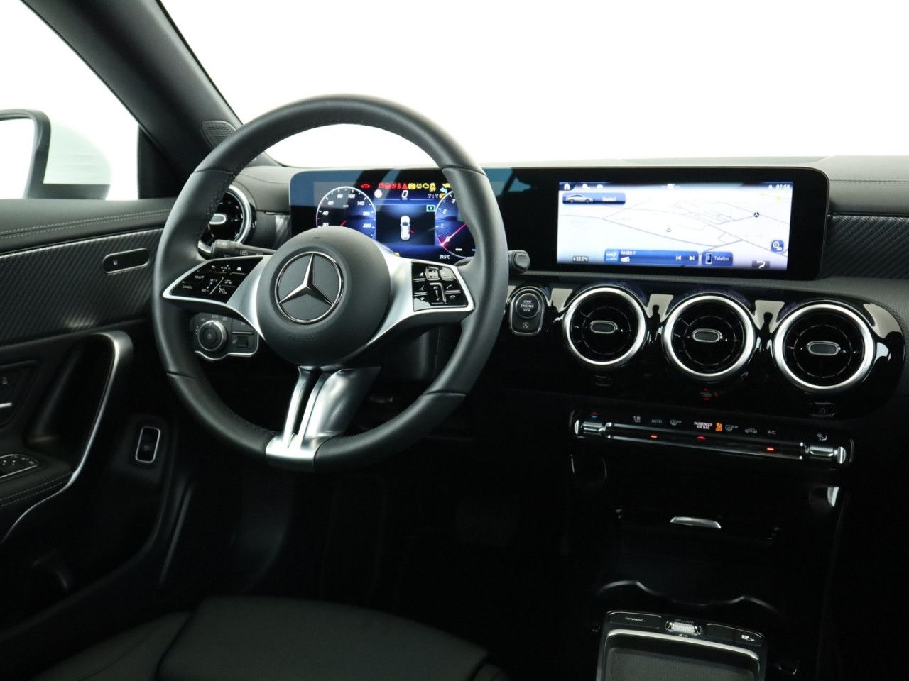Mercedes-Benz CLA – Bild 10