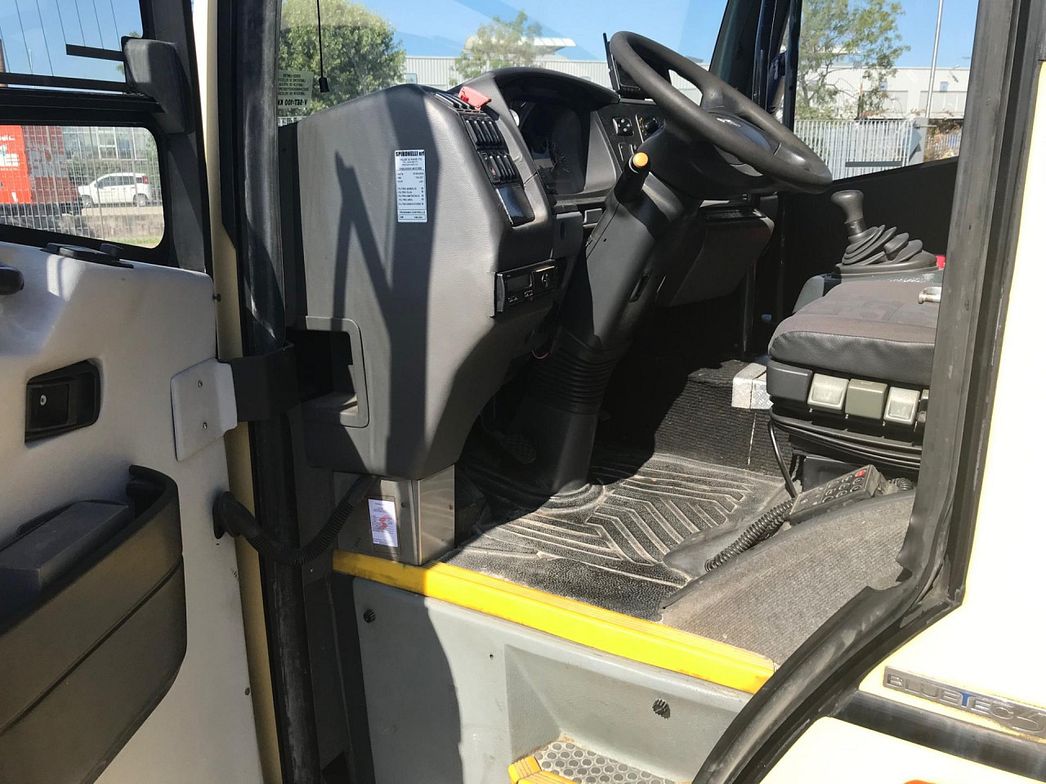 Mercedes-Benz | ATEGO SITCAR SCUOLABUS 54+3+1