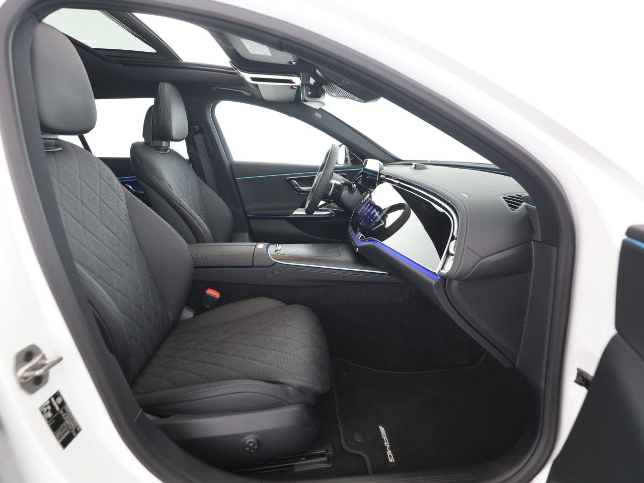 Mercedes-Benz E-Klasse – Bild 9