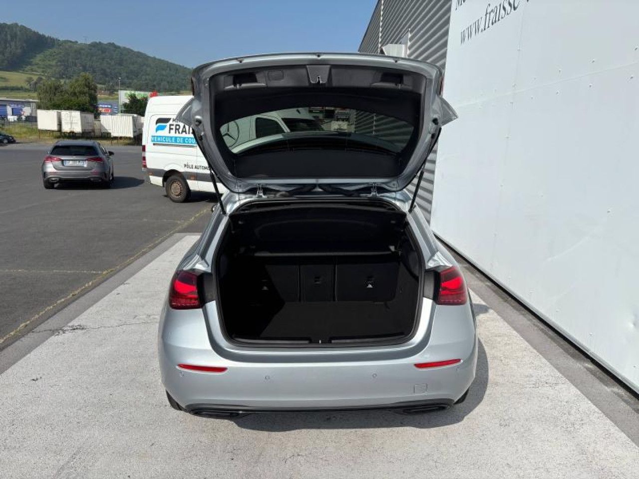 Photo du véhicule 7 / 16