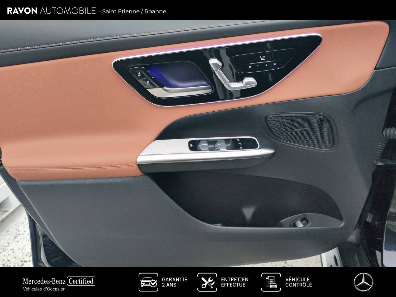 Photo du v&eacute;hicule 9 / 18