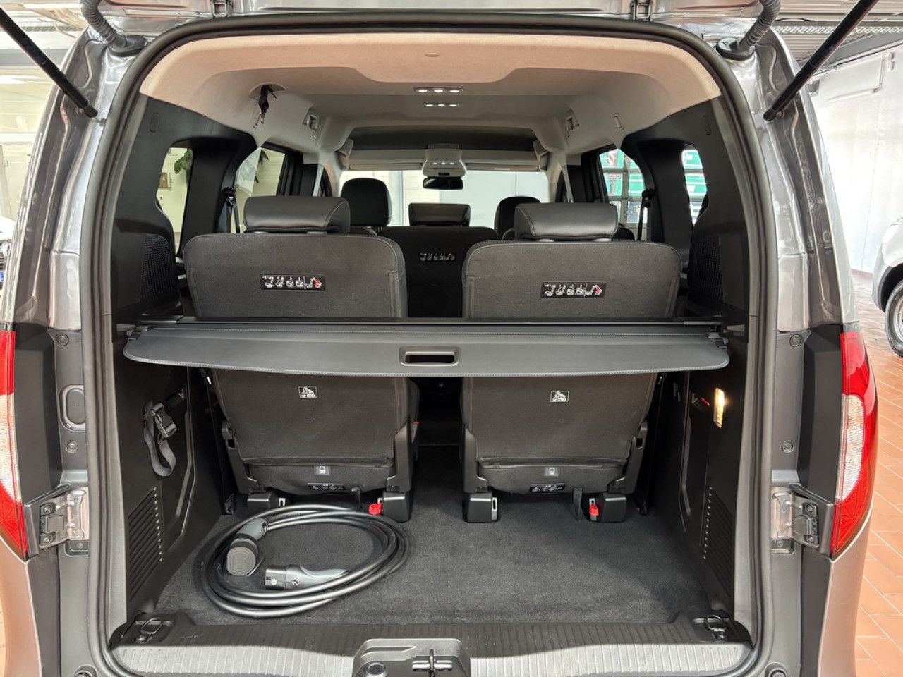 Mercedes-Benz EQT – Bild 23