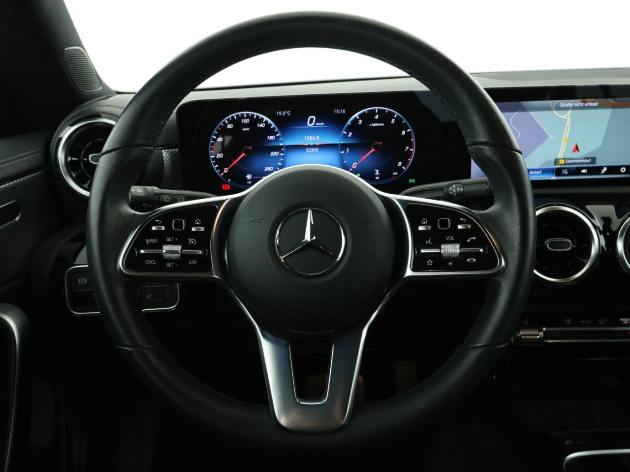 Mercedes-Benz CLA – Bild 11