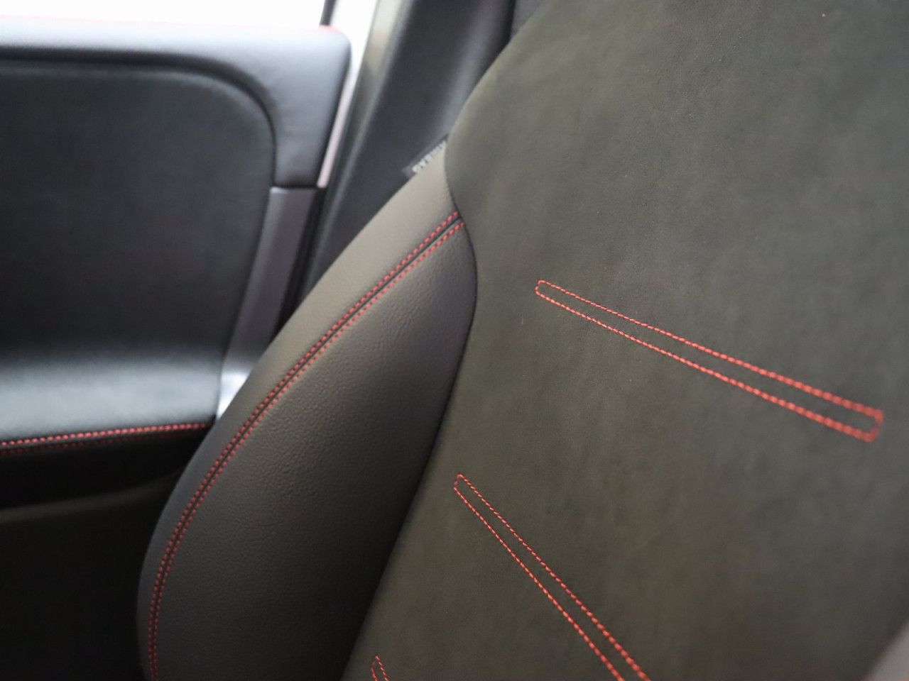 Mercedes-Benz GLB – Bild 19