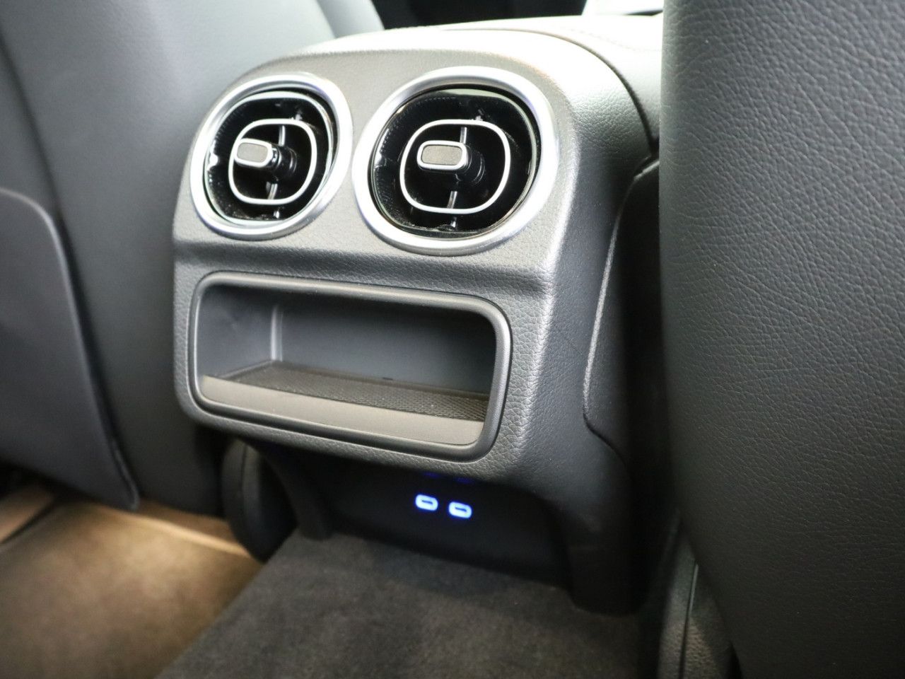 Mercedes-Benz C-Klasse – Bild 24