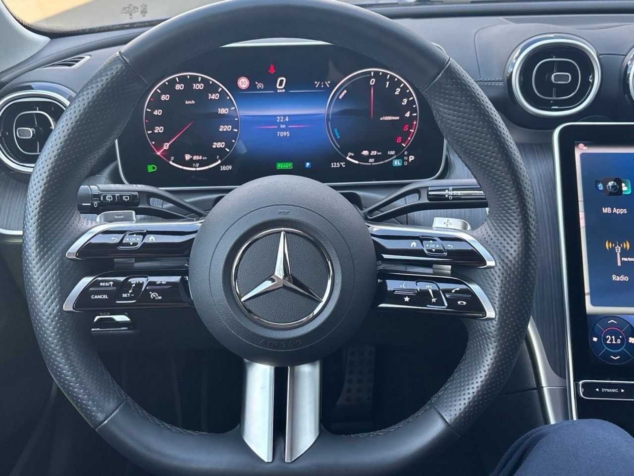 Mercedes-Benz C-Klasse – Bild 18