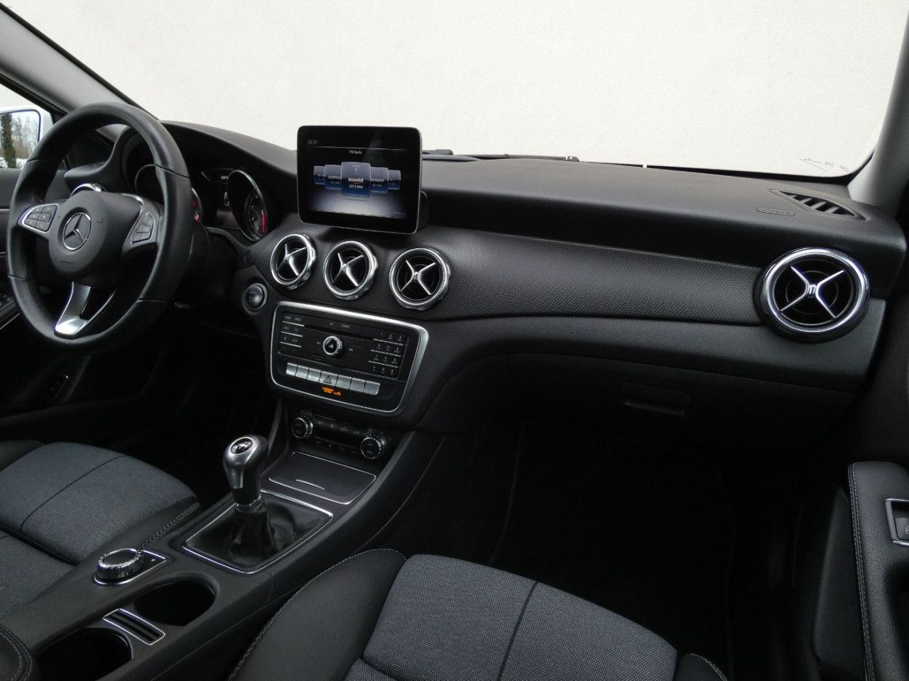 Fahrzeugbild 18 / 30