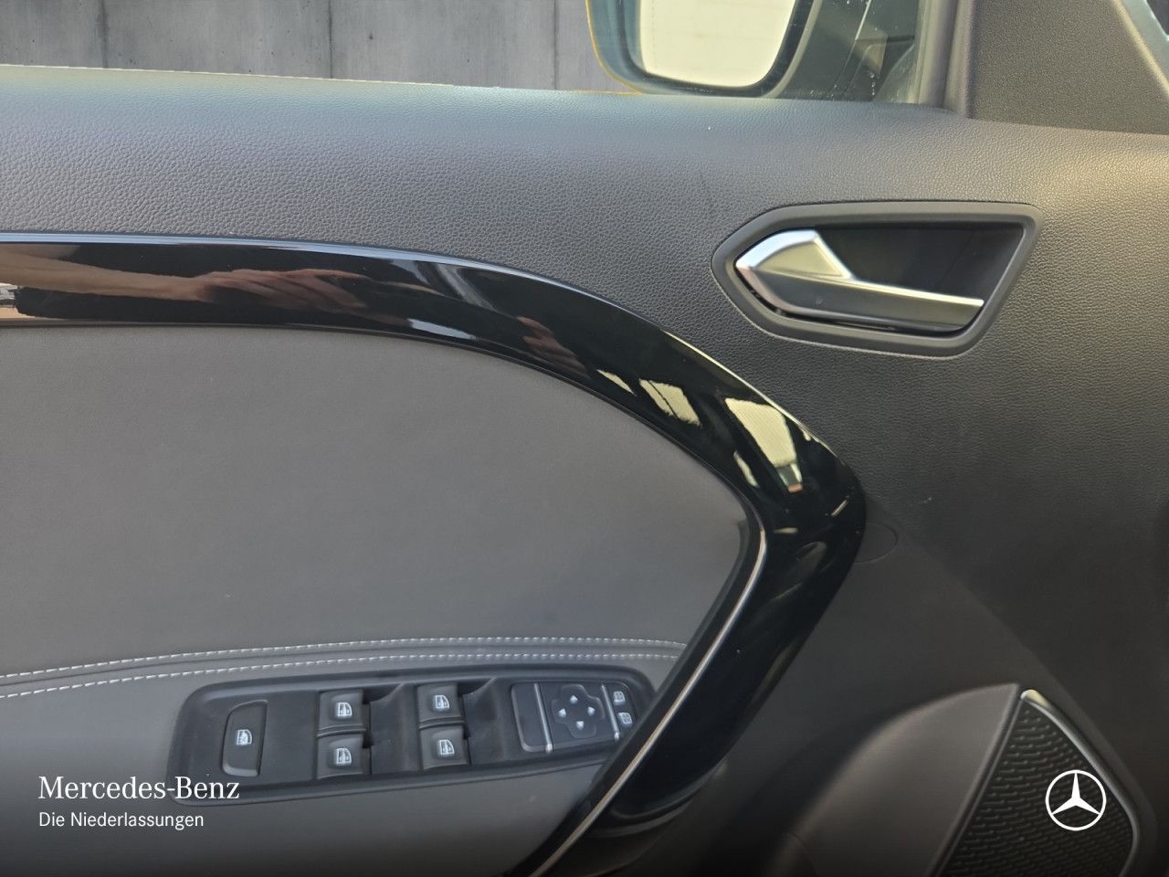 Fahrzeugbild 14 / 15