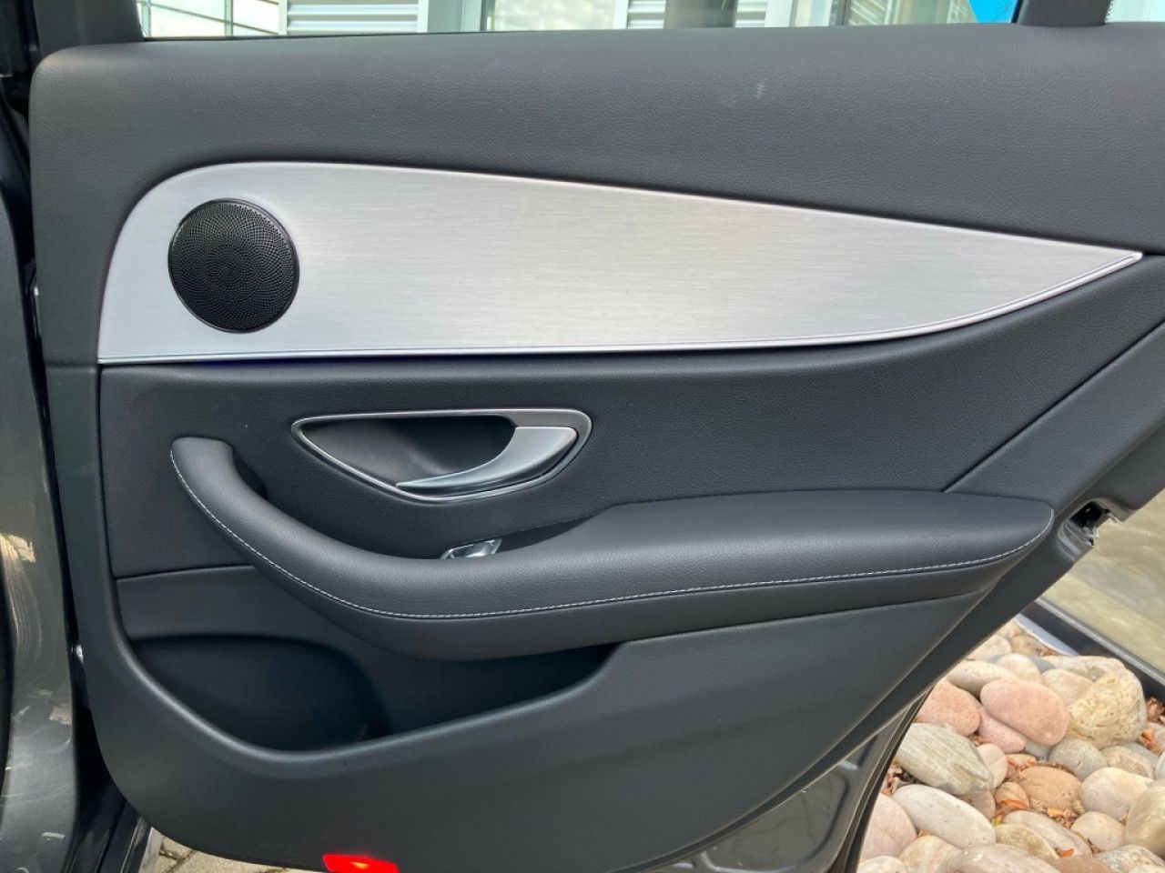 Mercedes-Benz E-Klasse – Bild 23