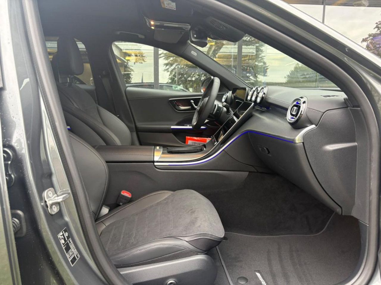 Mercedes-Benz C-Klasse – Bild 9