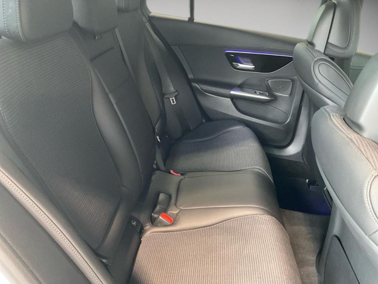 Mercedes-Benz C-Klasse – Bild 13