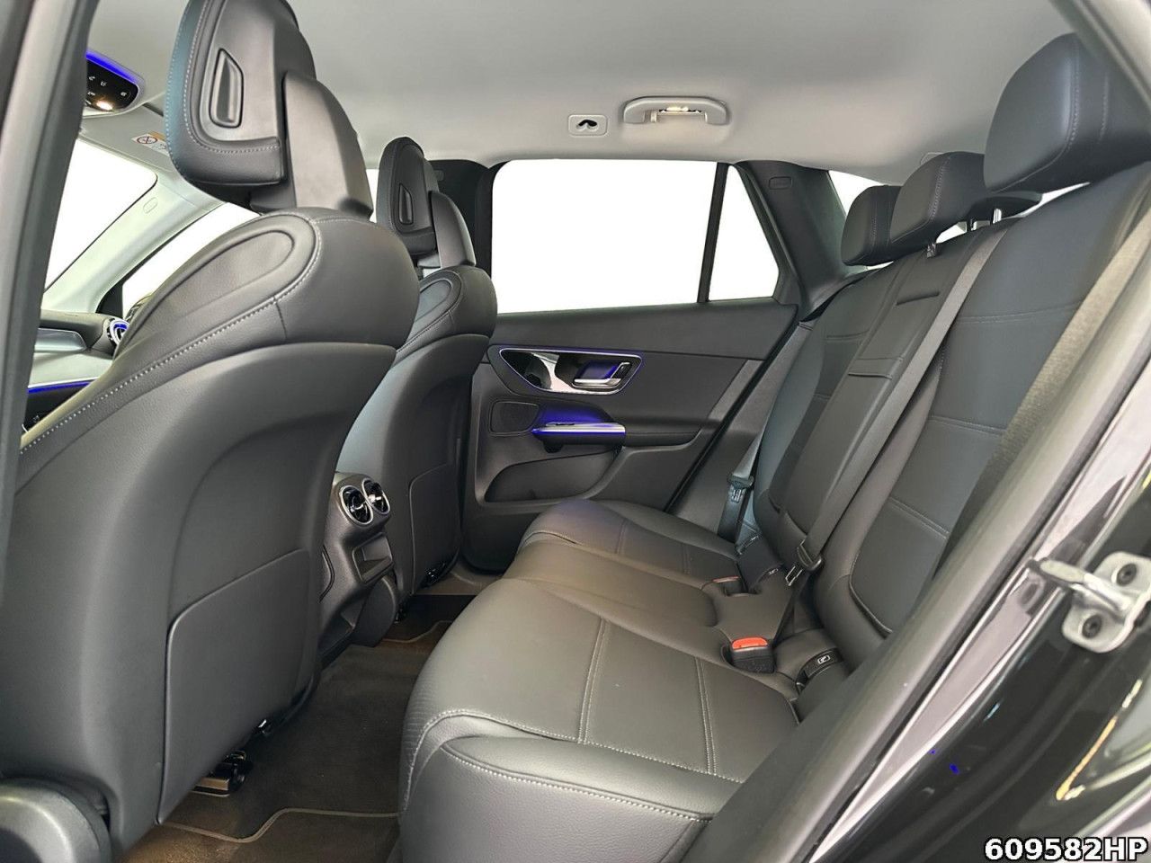 Mercedes-Benz GLC – Bild 11
