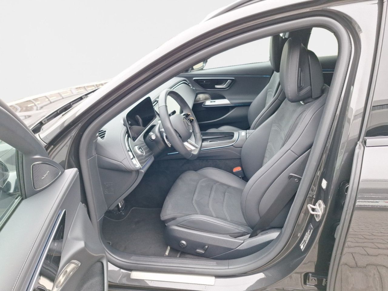 Mercedes-Benz E-Klasse – Bild 9
