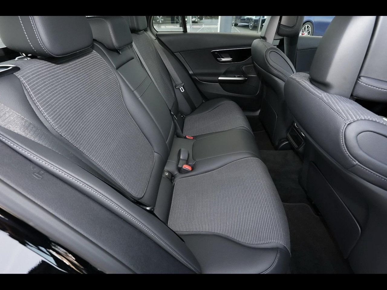 Mercedes-Benz C-Klasse – Bild 6