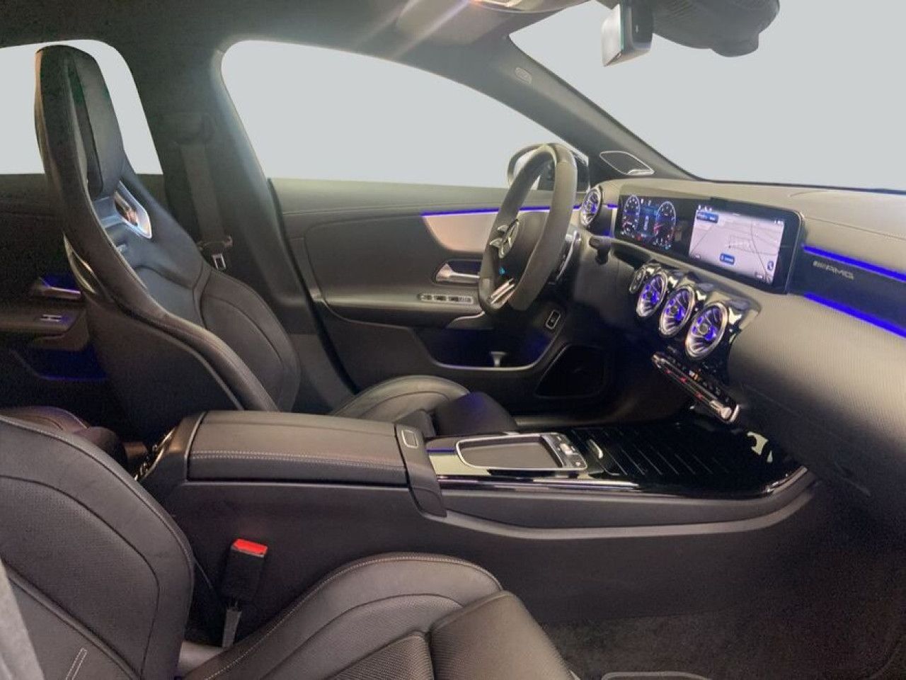 Mercedes-Benz CLA – Bild 12