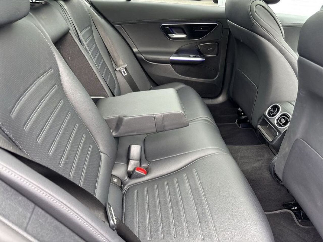 Mercedes-Benz C-Klasse – Bild 22