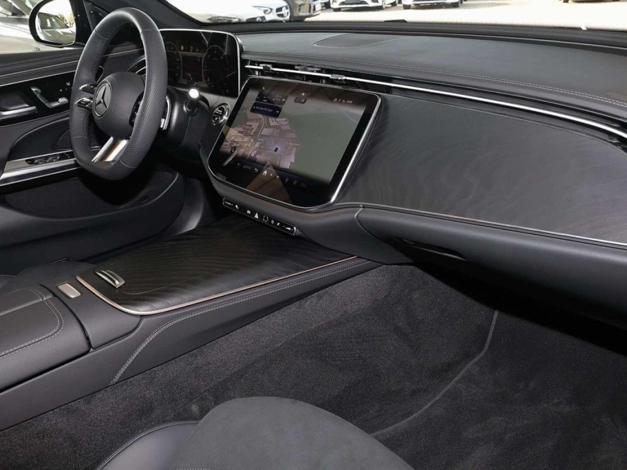 Mercedes-Benz E-Klasse – Bild 8