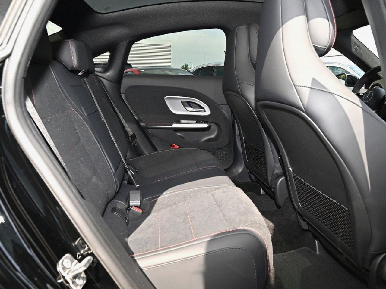 Mercedes-Benz CLA – Bild 4