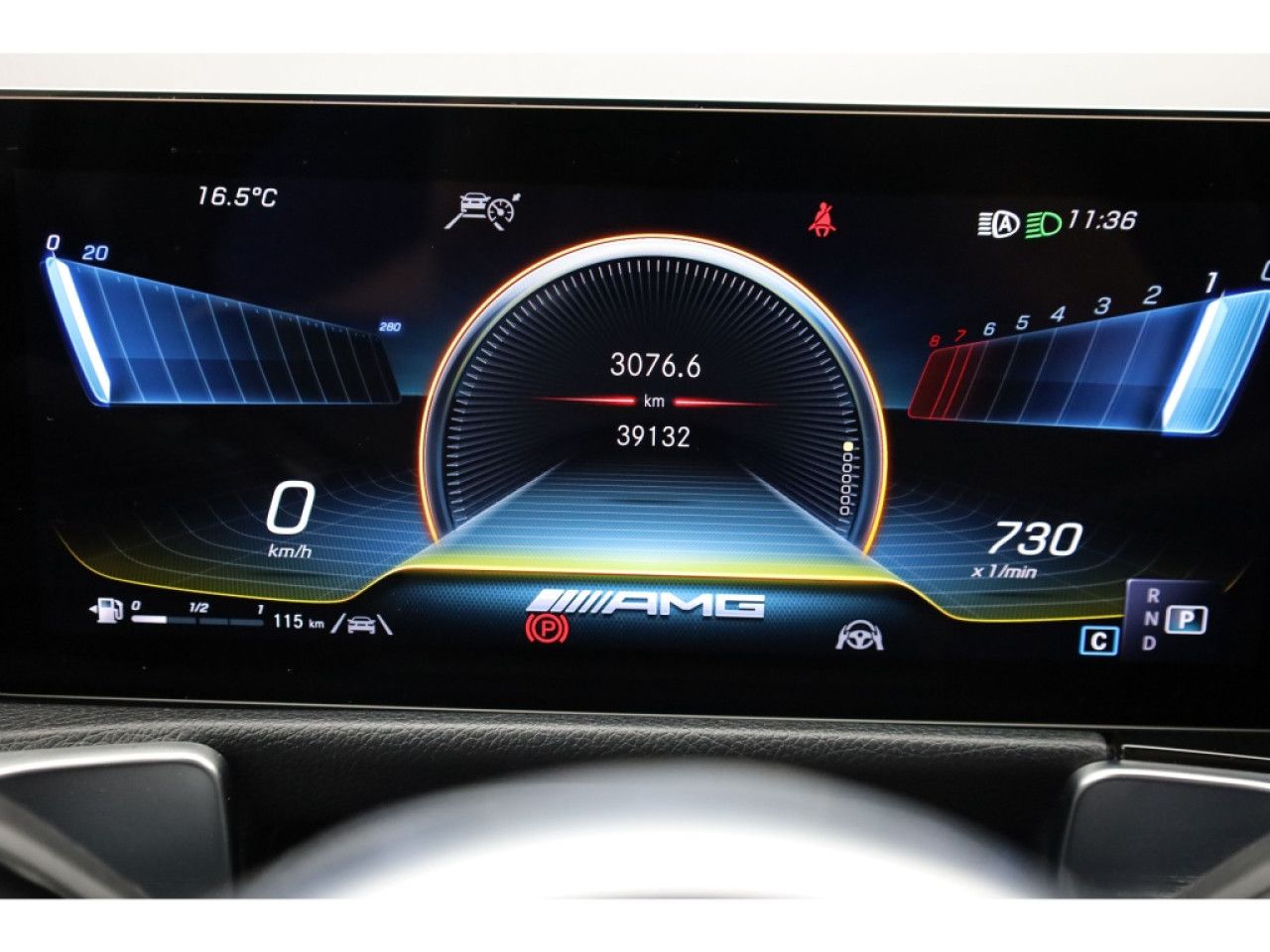 Mercedes-Benz GLB – Bild 16