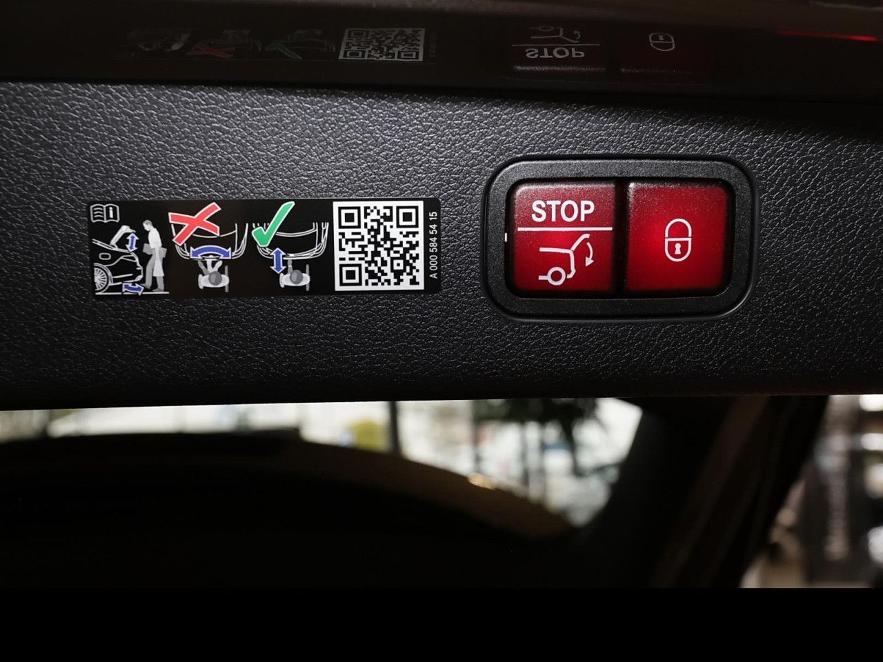 Mercedes-Benz E-Klasse – Bild 26
