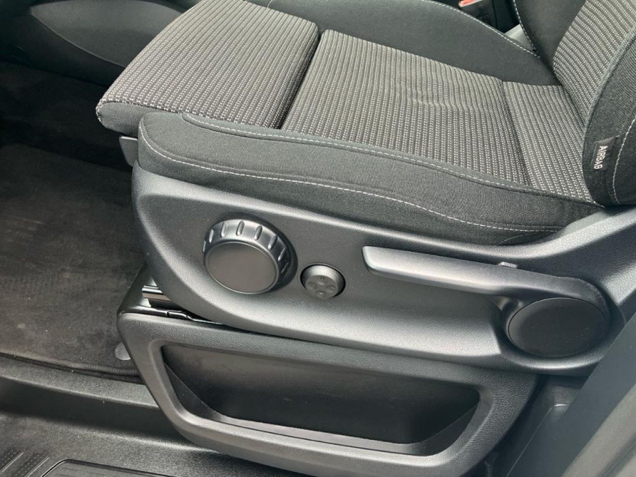 Mercedes-Benz EQV – Bild 19