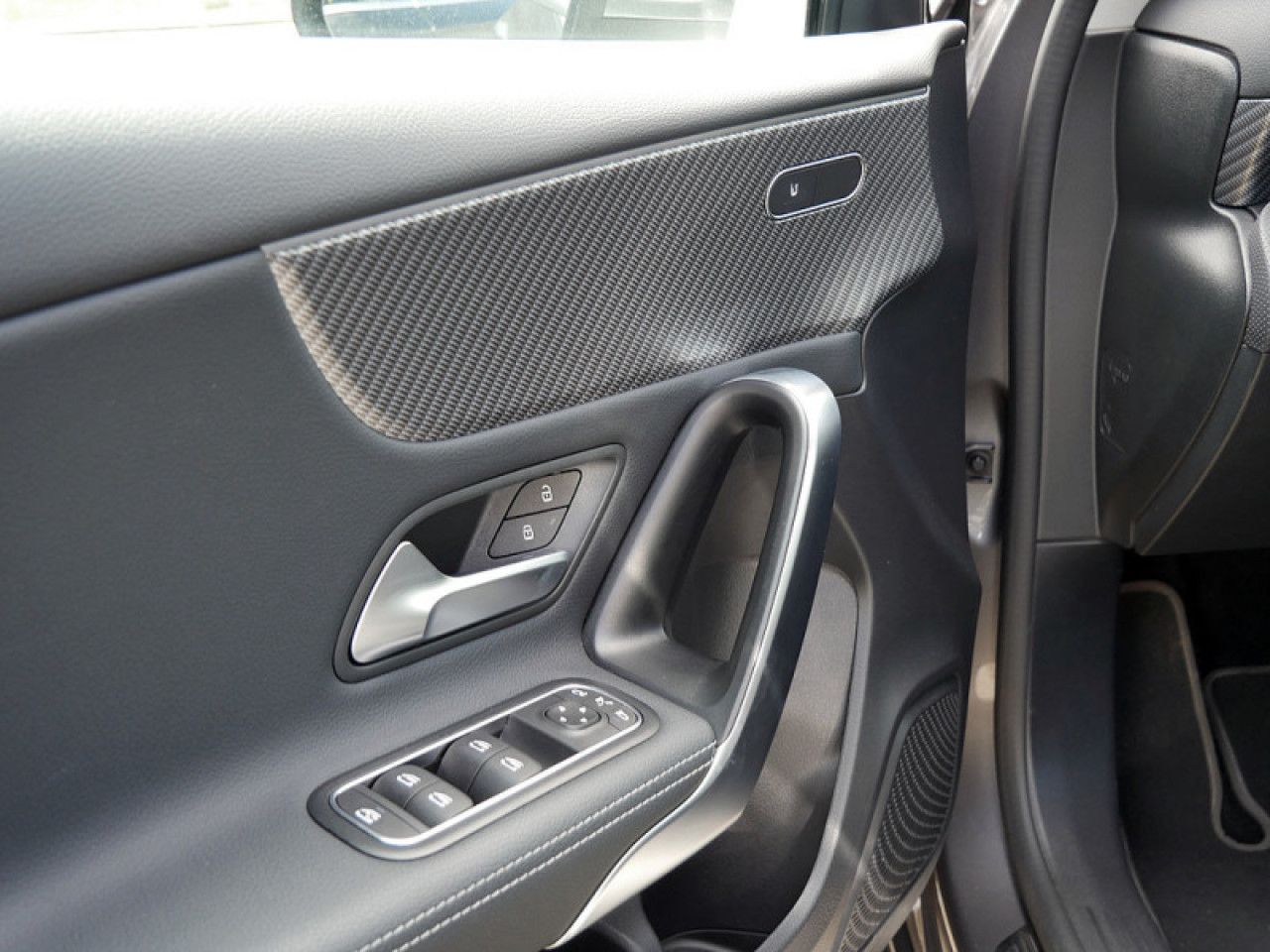 Mercedes-Benz A-Klasse – Bild 12