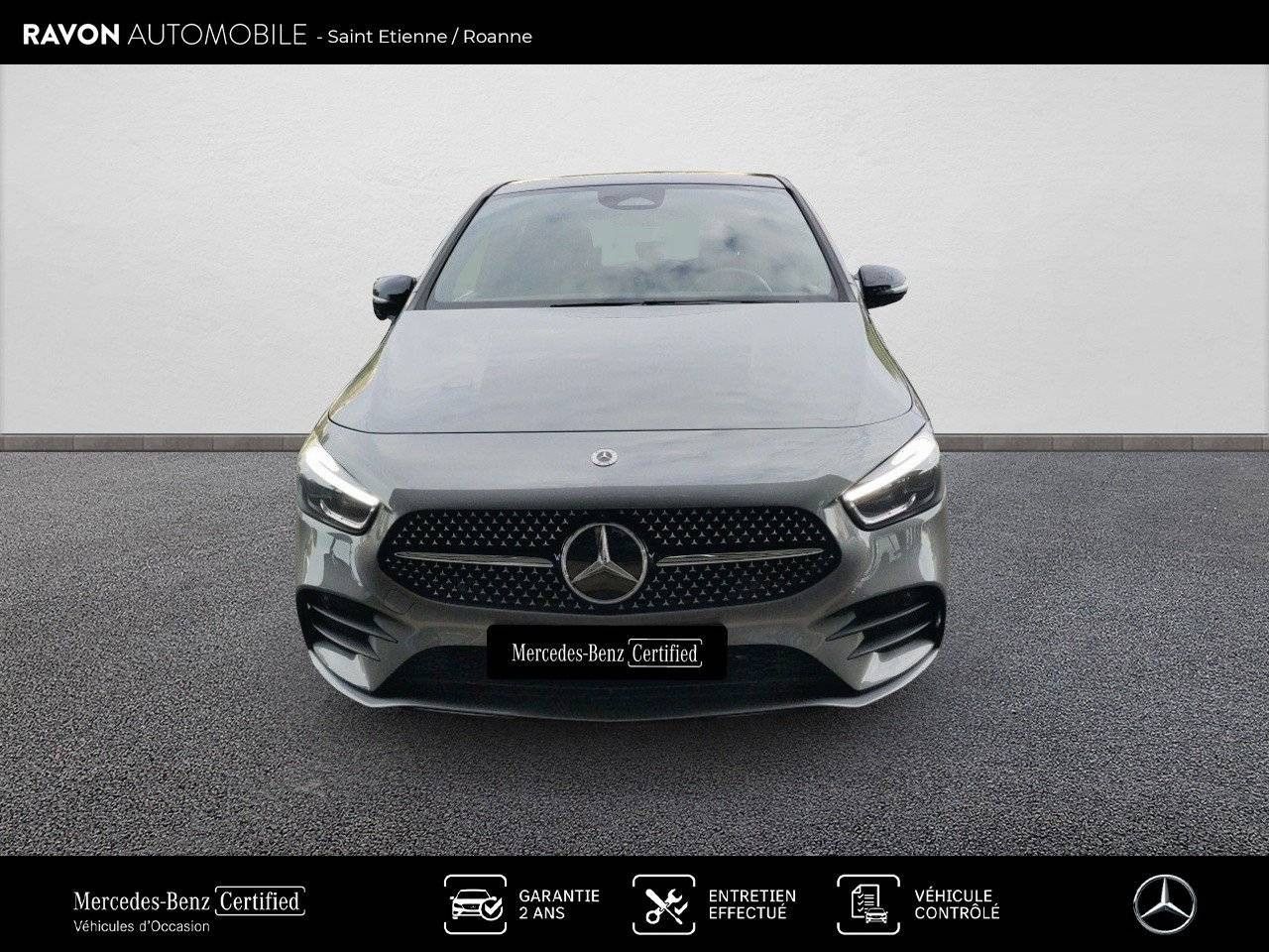 Photo du v&eacute;hicule 9 / 18