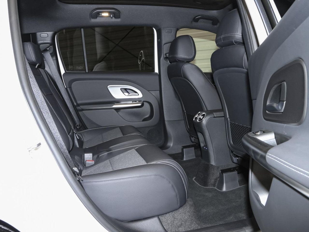 Mercedes-Benz GLB – Bild 6