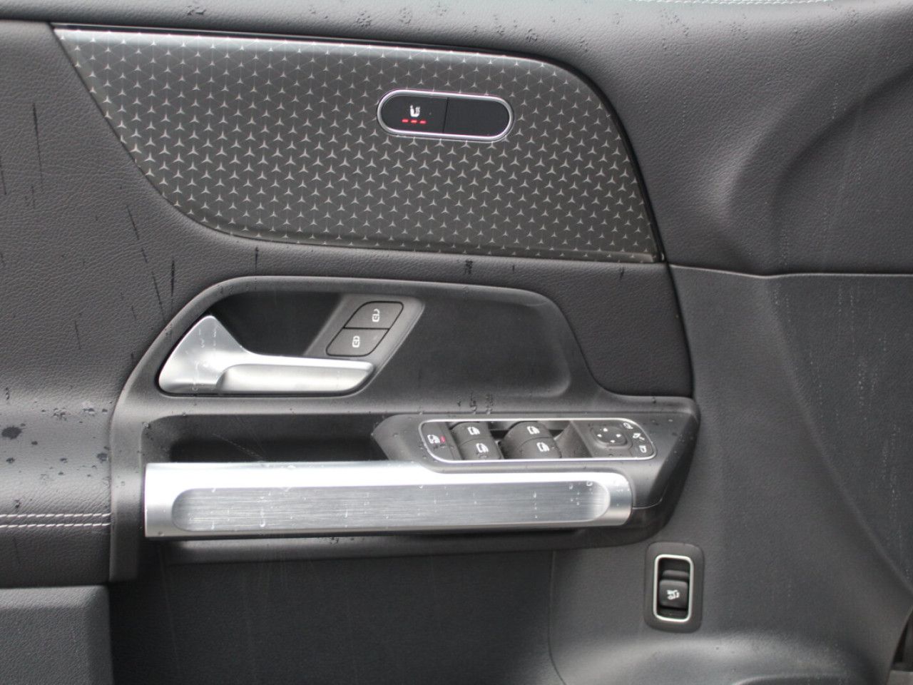 Fahrzeugbild 14 / 19