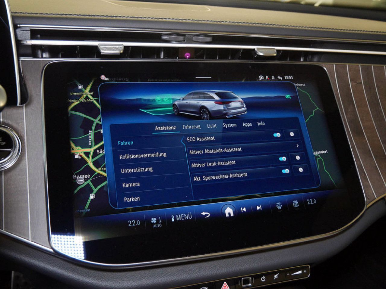 Mercedes-Benz E-Klasse – Bild 17